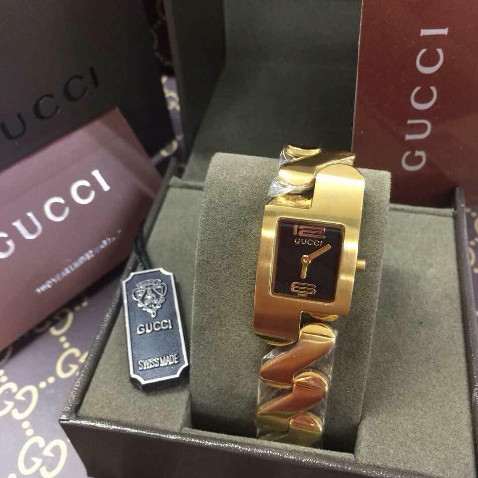 Top đồng hồ Gucci nữ mặt vuông được yêu thích nhất